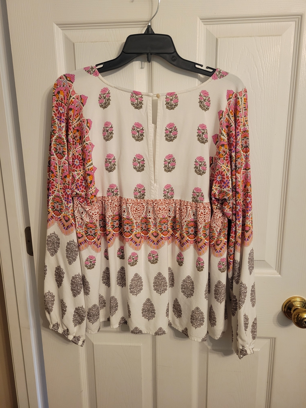 Boho Floral Print V-Neck Peasant Blouse - White with Pink & Orange - Picture 4 of 5